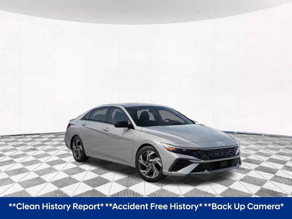 Used 2026 Hyundai Elantra SEL Sport Premium w/ Cargo Package FWD image 2