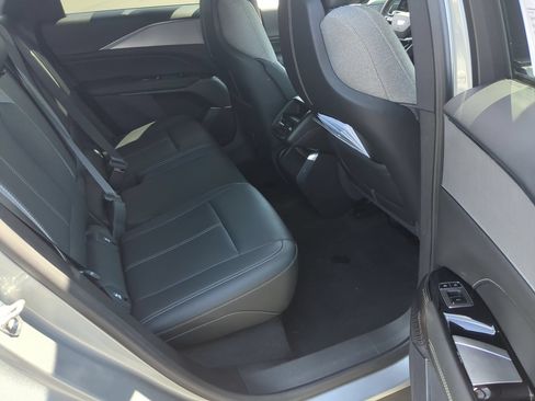 Used 2024 Cadillac Lyriq Tech AWD/4WD image 25