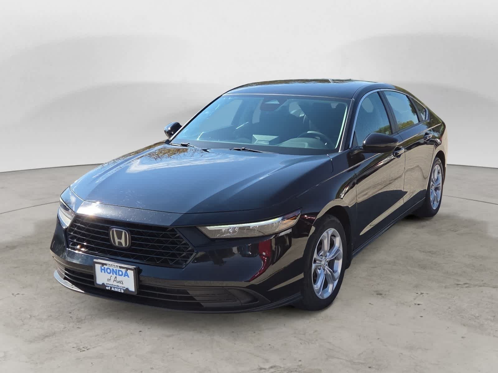 Certified 2023 Honda Accord LX image 1