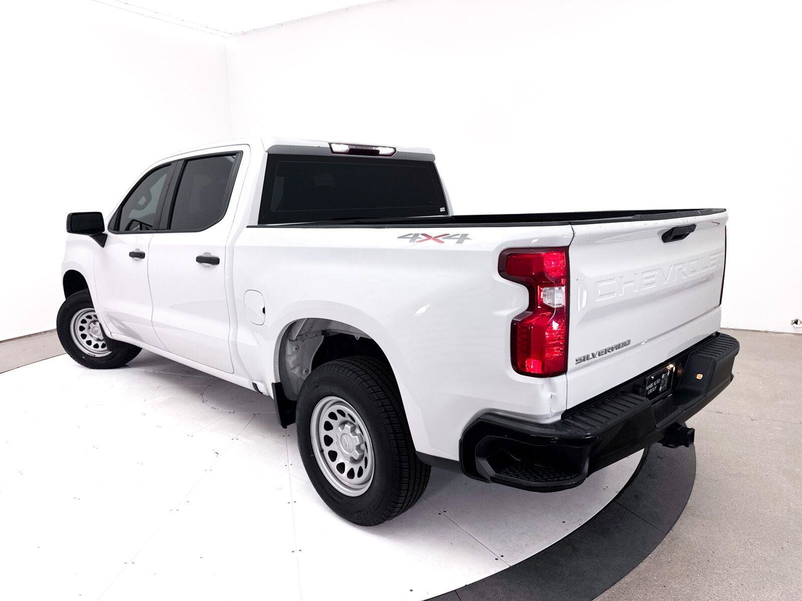 Used 2019 Chevrolet Silverado 1500 W/T w/ Trailering Package AWD/4WD image 2
