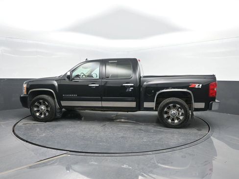 Used 2010 Chevrolet Silverado 1500 LTZ w/ Convenience Package image 36