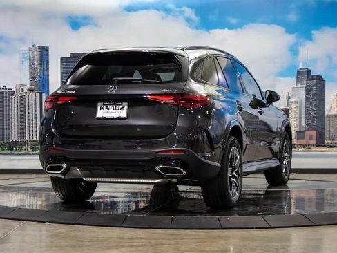 Used 2026 Mercedes-Benz GLC 300 4MATIC image 8