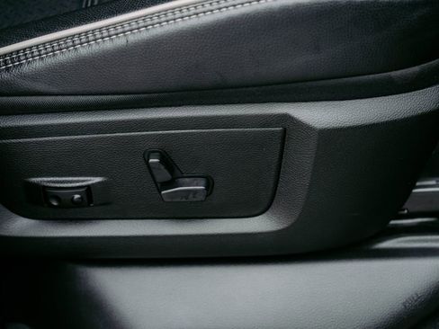 Used 2024 RAM 3500 Laramie w/ Night Edition image 16