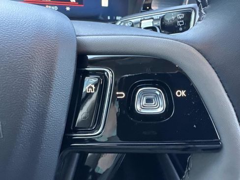 New 2026 Lincoln Corsair Premiere FWD image 27