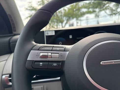 New 2025 Hyundai Tucson SEL image 34