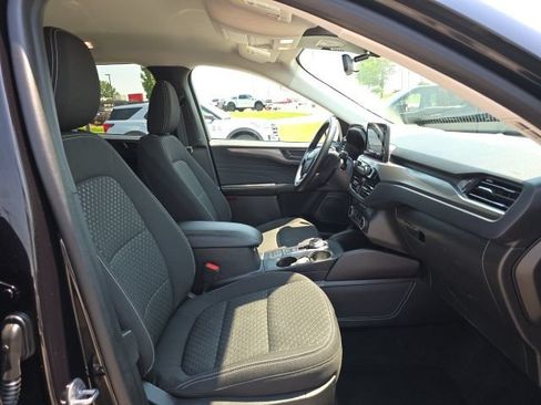 Certified 2023 Ford Escape Active AWD/4WD image 18