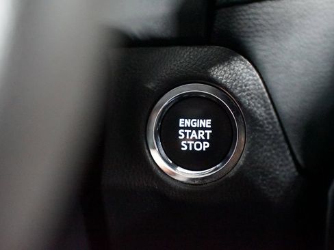 Used 2024 Toyota RAV4 XLE FWD image 23
