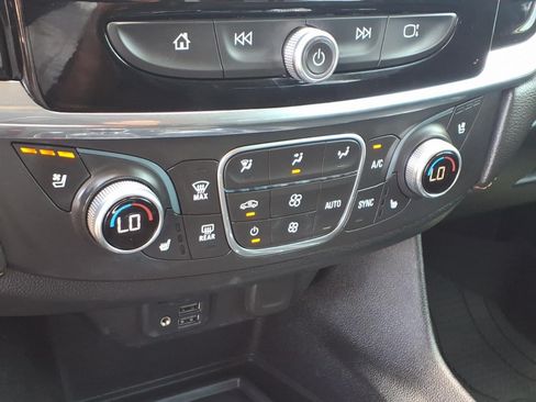 Used 2020 Chevrolet Traverse Premier w/ Redline Edition FWD image 31