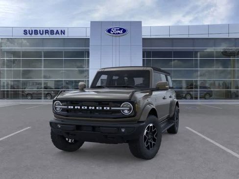 New 2025 Ford Bronco Outer Banks image 2