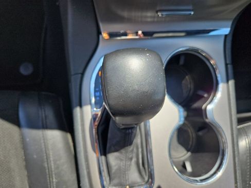 Used 2019 Jeep Grand Cherokee Altitude AWD/4WD image 23