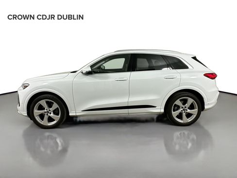 Used 2025 Audi Q5 Prestige AWD/4WD image 9