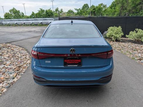 Used 2026 Volkswagen Jetta S FWD image 4