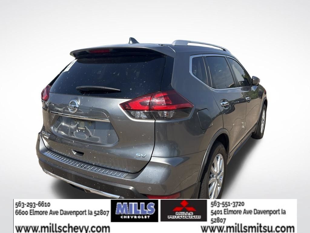 Used 2020 Nissan Rogue SV FWD image 4