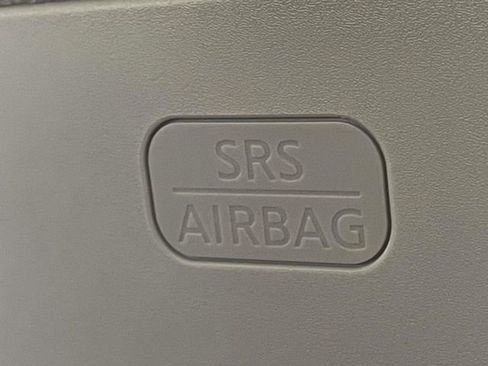 New 2025 Nissan Versa SV w/ Trunk Package image 19