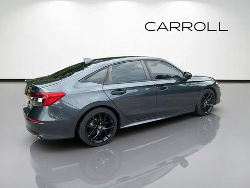 Used 2024 Honda Civic Sport image 3