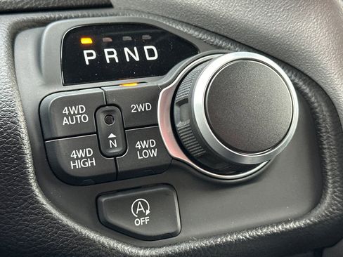 New 2025 RAM 1500 Big Horn AWD/4WD image 22