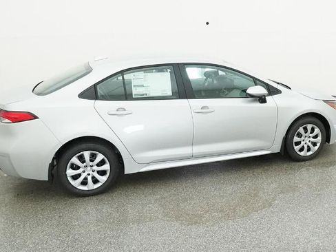 New 2026 Toyota Corolla LE image 10