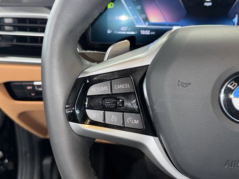 Certified 2025 BMW 330i Sedan w/ Premium Package image 22