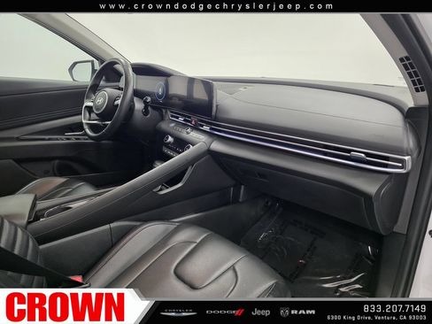 Used 2024 Hyundai Elantra Limited FWD image 13