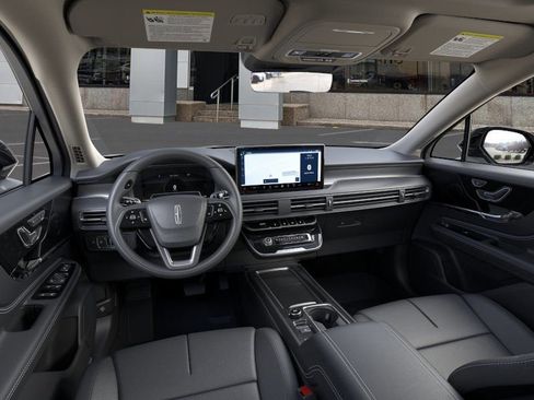 New 2026 Lincoln Corsair Premiere AWD/4WD image 9