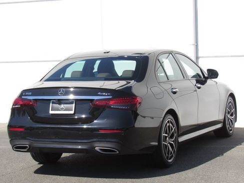 Used 2021 Mercedes-Benz E 350 4MATIC Sedan image 6