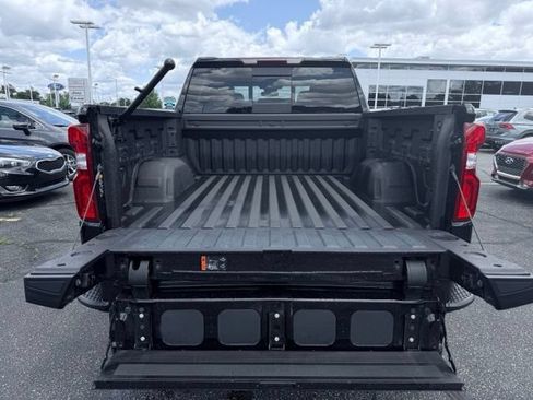 Used 2025 Chevrolet Silverado 1500 LT Trail Boss w/ Convenience Package II AWD/4WD image 13