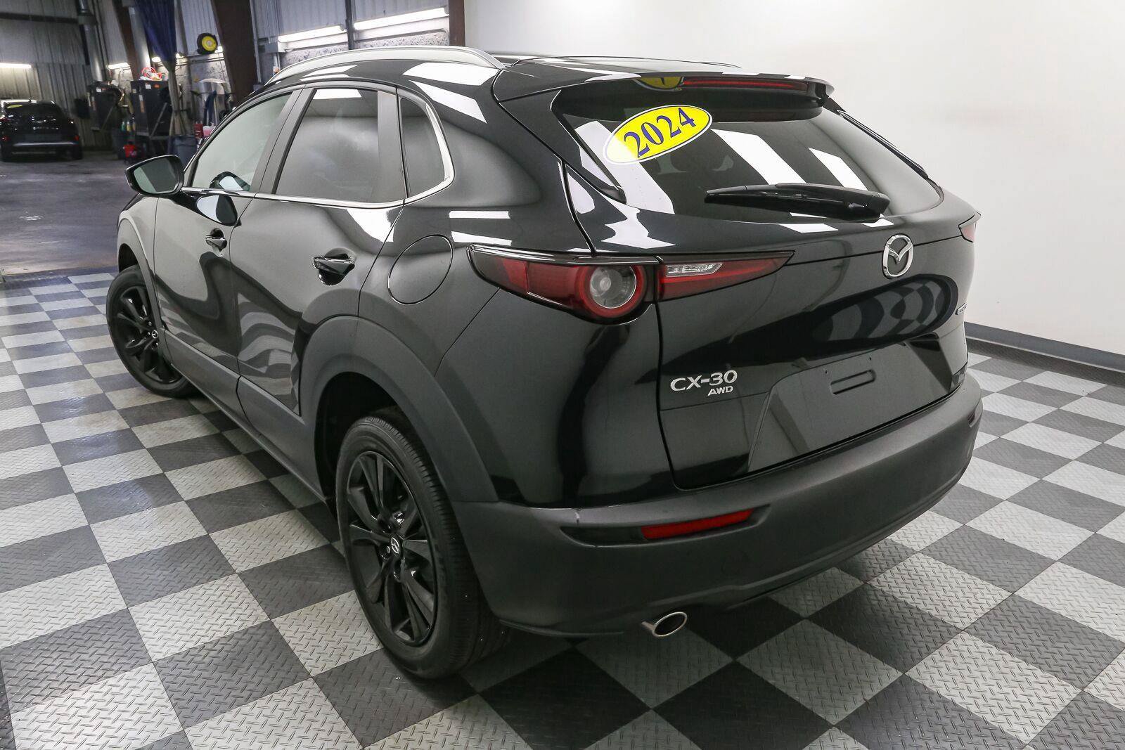 Used 2024 MAZDA CX-30 AWD 2.5 S w/ Select Sport Pkg image 9