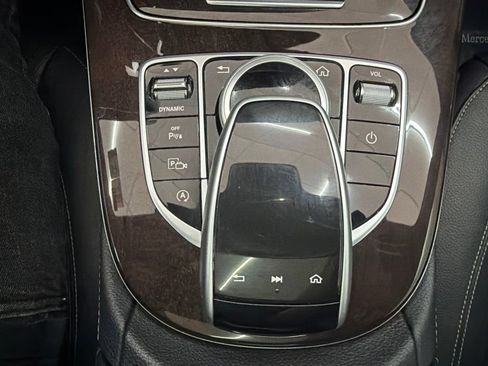 Used 2019 Mercedes-Benz E 300 image 35
