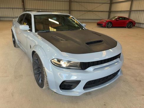Used 2022 Dodge Charger SRT Hellcat w/ Harman/Kardon Audio Group image 3
