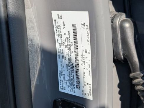 Used 2020 Ford F150 Raptor w/ Equipment Group 802A Luxury image 18