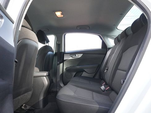 Used 2023 Kia Forte LXS image 32