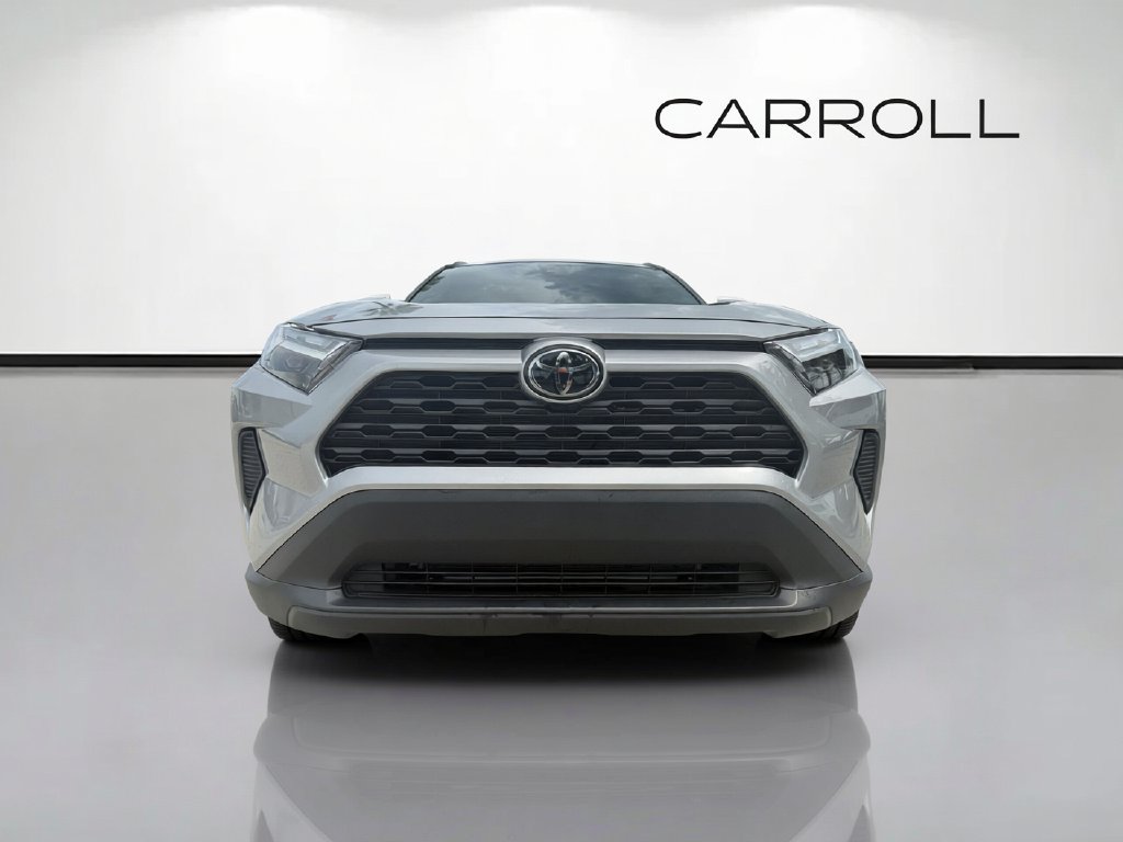 Used 2024 Toyota RAV4 XLE w/ Convenience Package FWD image 8