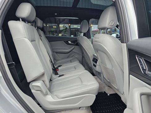 Used 2019 Audi Q7 3.0T Premium Plus image 15