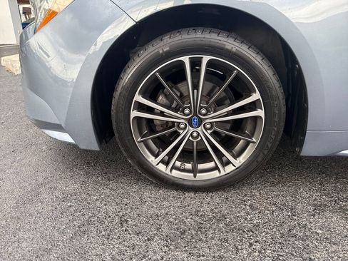 Used 2020 Toyota Corolla LE FWD image 37