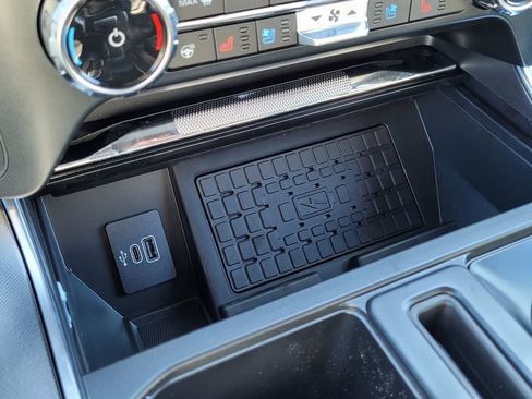 New 2025 Ford F150 Platinum w/ Equipment Group 702A High image 48