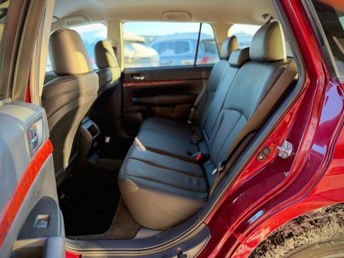 Used 2012 Subaru Outback 2.5i Limited image 14