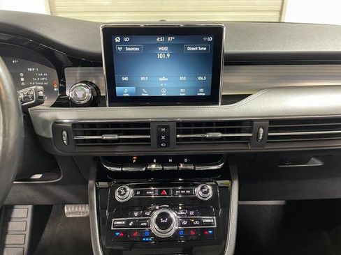 Used 2022 Lincoln Corsair Reserve w/ Equipment Group 201A AWD/4WD image 16