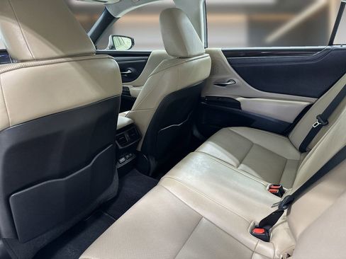 Used 2021 Lexus ES 350 w/ Premium Package FWD image 14