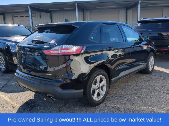 Used 2020 Ford Edge SE FWD image 5