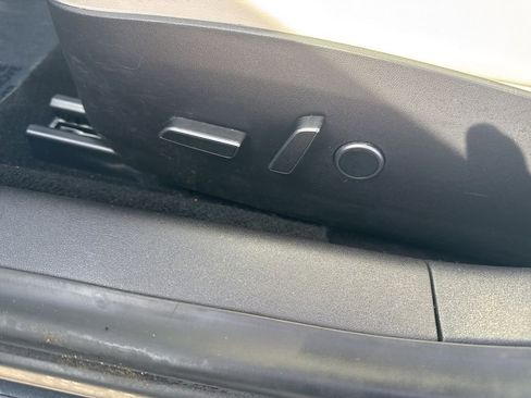 Used 2021 Tesla Model 3 Long Range image 10