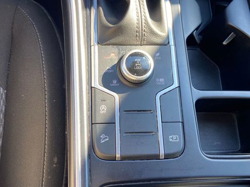 Used 2021 Kia Sorento LX image 20