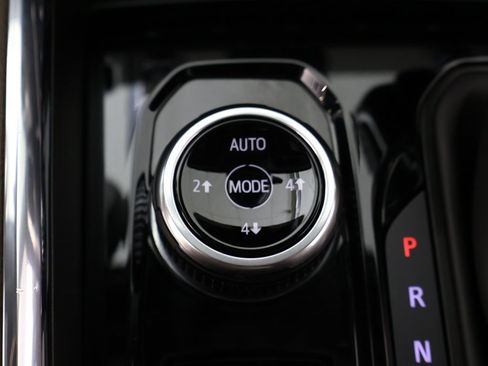 Used 2023 GMC Canyon Denali image 58