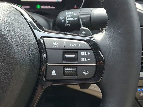 Used 2025 Honda Accord Touring image 23