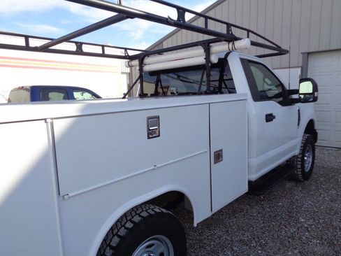 Used 2022 Ford F250 XL w/ Power Equipment Group image 79
