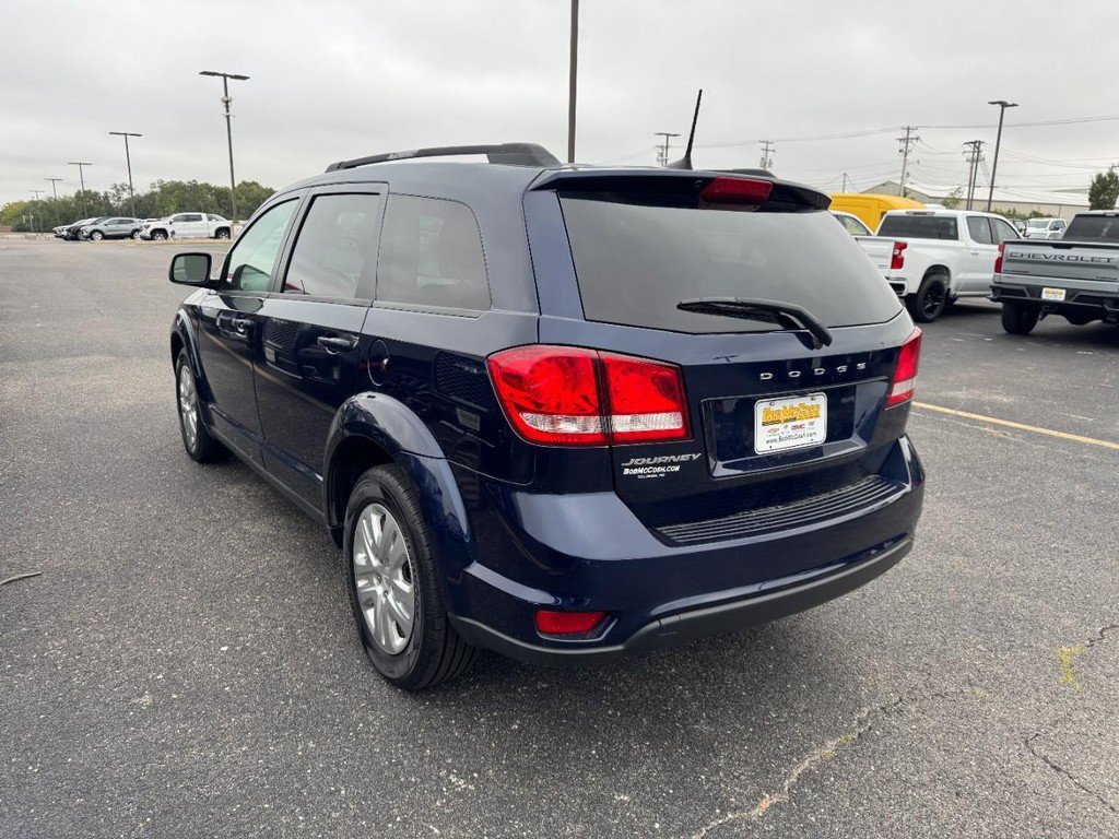 Used 2019 Dodge Journey SE w/ Premium Group FWD image 6