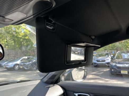 Certified 2025 Honda Civic Sport image 30