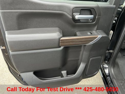 Used 2021 Chevrolet Silverado 1500 LT Trail Boss w/ Convenience Package II AWD/4WD image 30