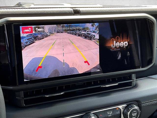 New 2027 Jeep Wrangler Unlimited Sahara AWD/4WD image 19