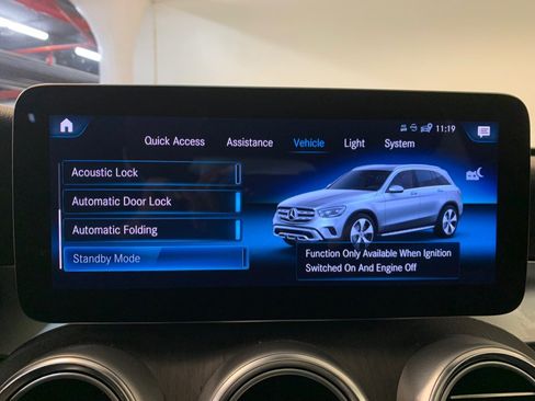 Used 2022 Mercedes-Benz GLC 300 4MATIC w/ AMG Line image 43