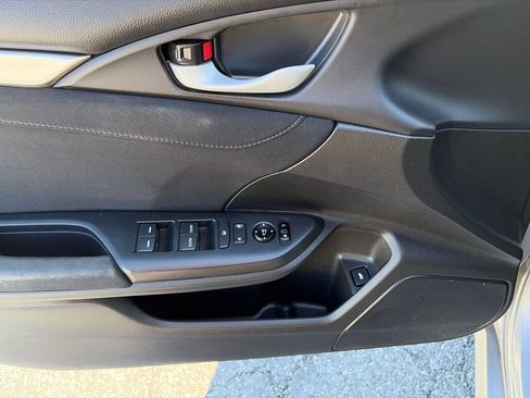 Used 2017 Honda Civic EX image 15